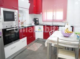 Casa (xalet / torre), 180 m²