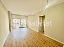 Pis, 92 m², Zona
