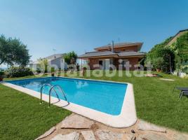  (unifamiliar aïllada), 300 m², Zona