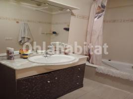 Casa (unifamiliar adossada), 223 m², Calle Pelai