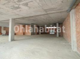 Lloguer local comercial, 365 m², seminou