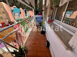 Piso, 74 m², cerca de bus y tren