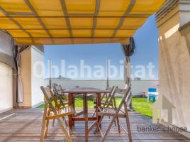 Ático, 112 m², seminuevo, Zona