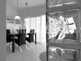 Pis, 61 m², Calle Girona, 6