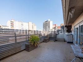 Àtic, 135 m², près de bus et de train, Calle Sants Celi i Rústic, 6