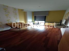 For rent flat, 98 m², almost new