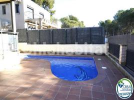 Casa (chalet / torre), 255 m², seminuevo, Calle de l'Eucaliptus, 12