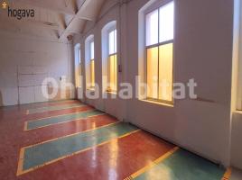 Louer , 260 m²
