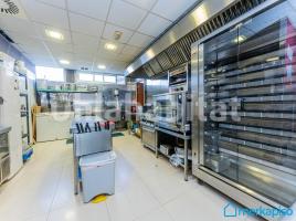 Lloguer local comercial, 131 m²