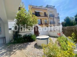Pis, 133 m², prop de bus i tren