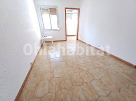Pis, 45 m², prop de bus i tren