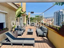 Ático, 65 m², cerca bus y metro