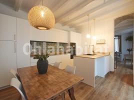 Casa (unifamiliar aislada), 240 m², cerca de bus y tren