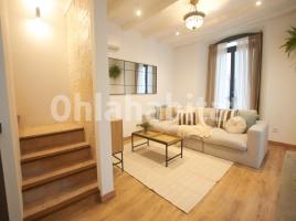 Casa (unifamiliar aislada), 240 m², cerca de bus y tren