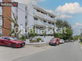 Flat, 48 m², near bus and train