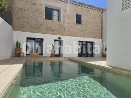 Casa (unifamiliar aislada), 289 m², cerca de bus y tren