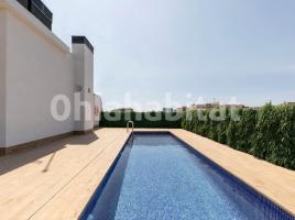 Obra nova - Pis a, 95 m², prop de bus i tren, nou