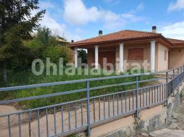 Casa (unifamiliar aïllada), 255 m², prop de bus i tren, seminou, URBANITZACIÓ