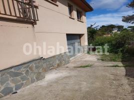 Casa (unifamiliar aïllada), 255 m², prop de bus i tren, seminou, URBANITZACIÓ