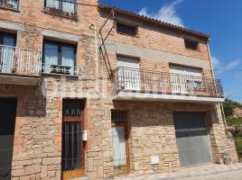 Houses (detached house), 344 m², near bus and train