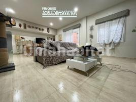 Casa (unifamiliar aïllada), 253 m², prop de bus i tren, seminou