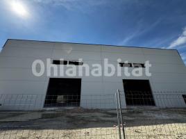 Louer , 1141 m²