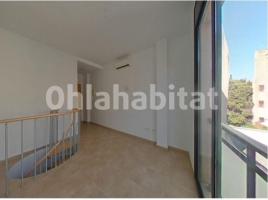 Duplex, 62 m², near bus and train, almost new