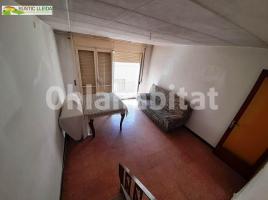  (casa rural), 144 m², près de bus et de train