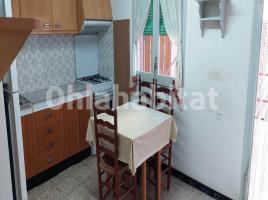For rent Houses (detached house), 192 m², near bus and train