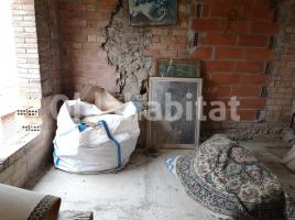 Casa (unifamiliar aïllada), 207 m², prop de bus i tren