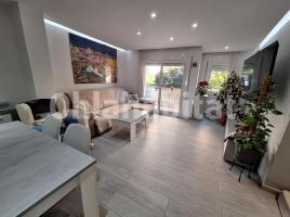 Pis, 96 m², prop de bus i tren