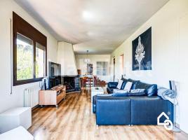 Casa (unifamiliar aïllada), 224 m², prop de bus i tren