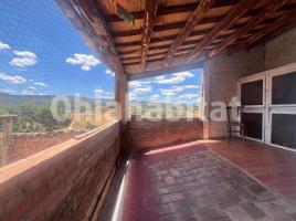 Casa (unifamiliar aislada), 288 m², cerca de bus y tren