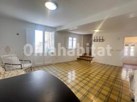 Casa (unifamiliar aislada), 288 m², cerca de bus y tren