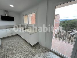 Casa (unifamiliar aïllada), 242 m², prop de bus i tren