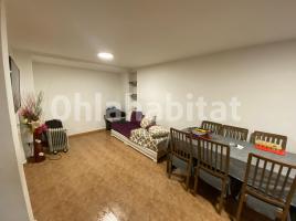 Pis, 70 m², prop de bus i tren