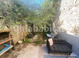  (casa rural), 136 m², près de bus et de train