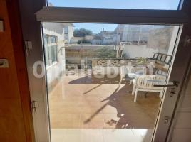 Duplex, 95 m², near bus and train, costa