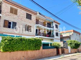 Ático, 52 m², cerca de bus y tren