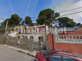 Piso, 93 m², cerca de bus y tren