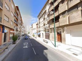 Flat, 116 m², near bus and train