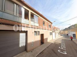 Piso, 78 m², cerca de bus y tren, seminuevo