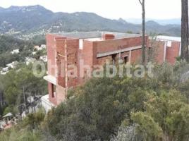 Casa (unifamiliar aislada), 216 m², cerca de bus y tren