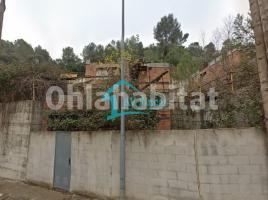 Houses (detached house), 459 m², near bus and train, almost new