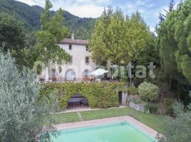 Casa (casa rural), 1040 m², cerca de bus y tren