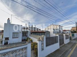 Casa (unifamiliar aïllada), 98 m², prop de bus i tren, seminou