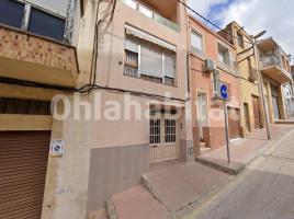 Piso, 83 m², cerca de bus y tren