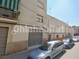 Pis, 61 m², prop de bus i tren