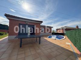 Casa (unifamiliar aïllada), 266 m², prop de bus i tren, seminou