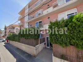 Piso, 120 m², cerca de bus y tren